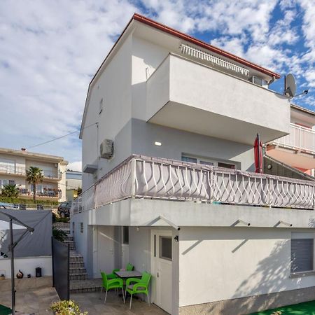 Villa Dora ##3 Цриквеница Экстерьер фото