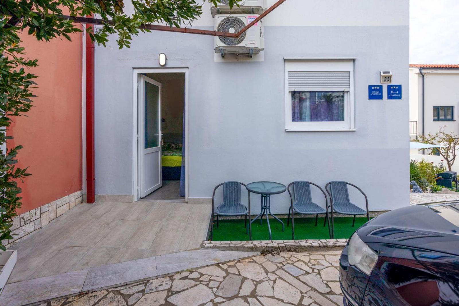 Villa Dora ##3 Цриквеница Экстерьер фото